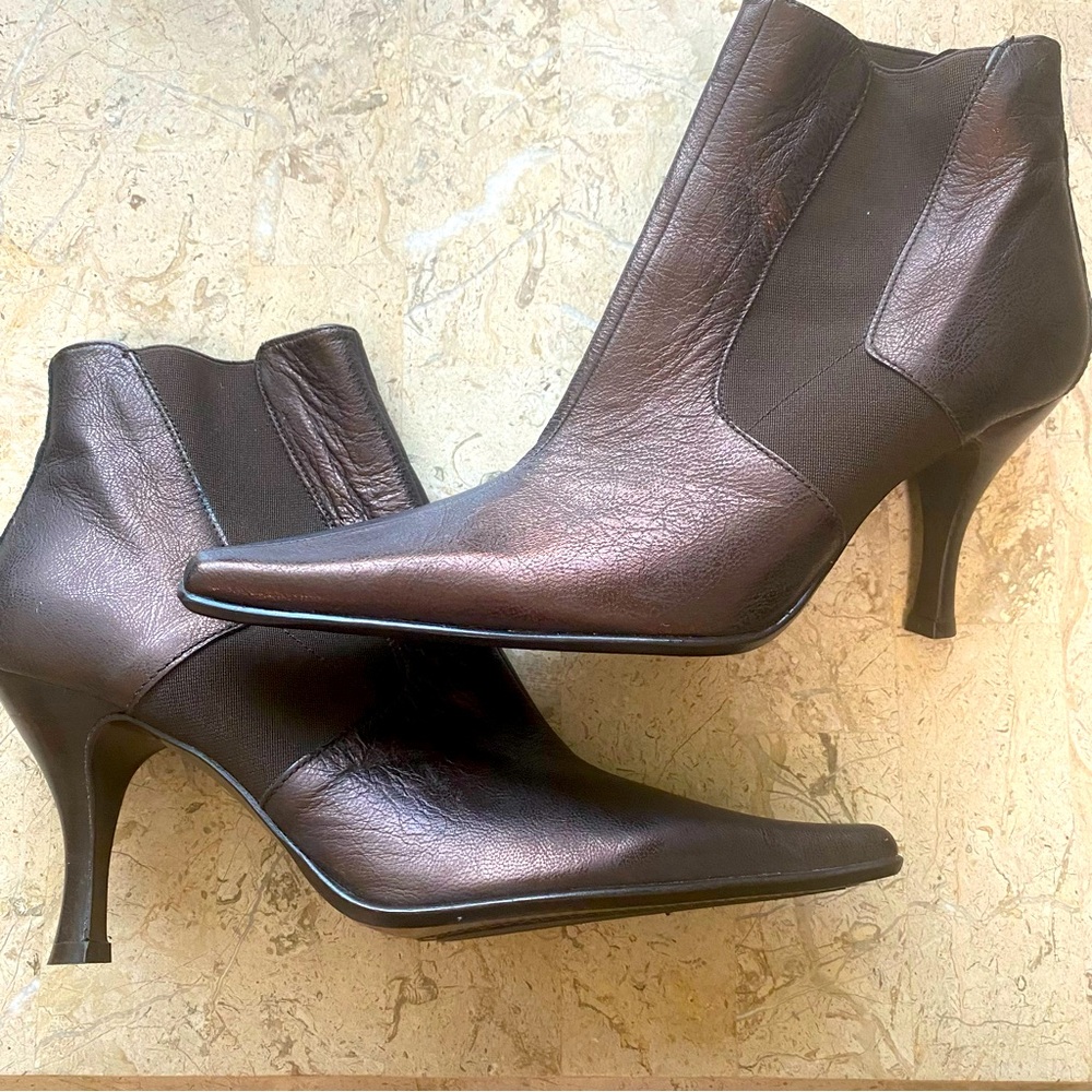 Donald J Pliner Michi Metallic Bronze Leather Slip On Ankle Boot Spain Size 9